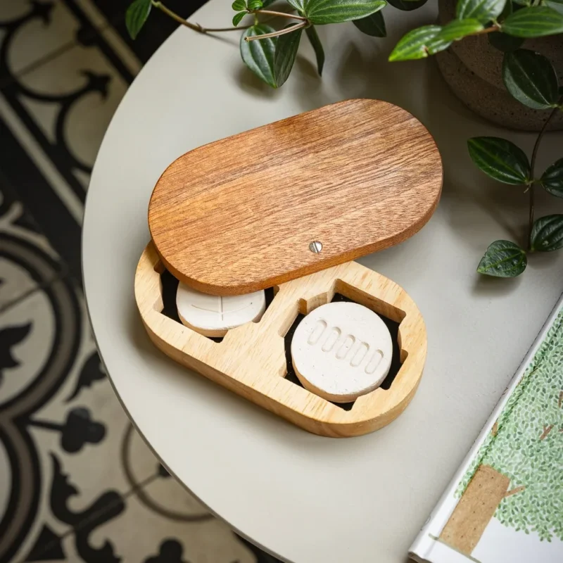 Sfeerafbeelding voor “Cremation keepsake box – 2 stones”